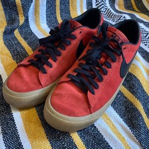 Nike sb GT 11.5 red and gum